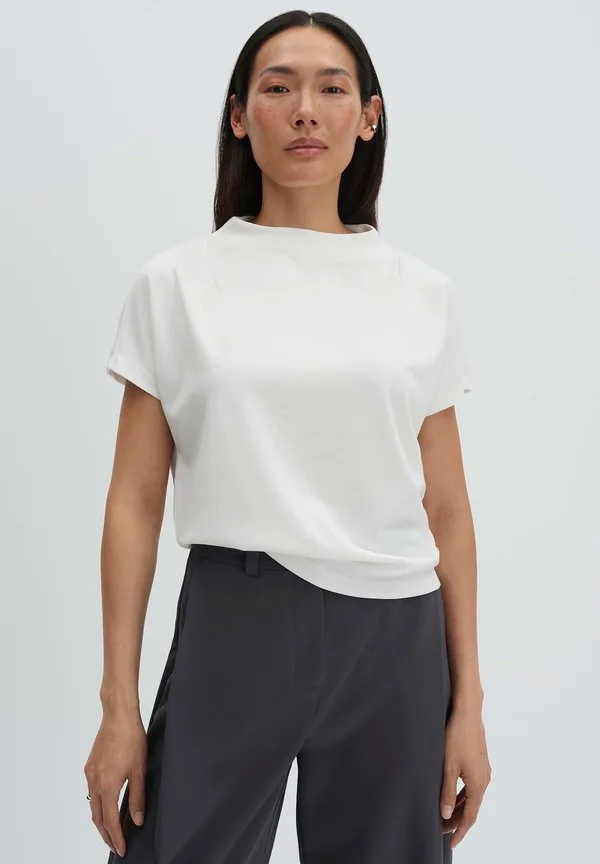 

Мягкая, струящаяся базовая футболка Someday., Milk, Белый, Мягкая, струящаяся базовая футболка Someday., Milk