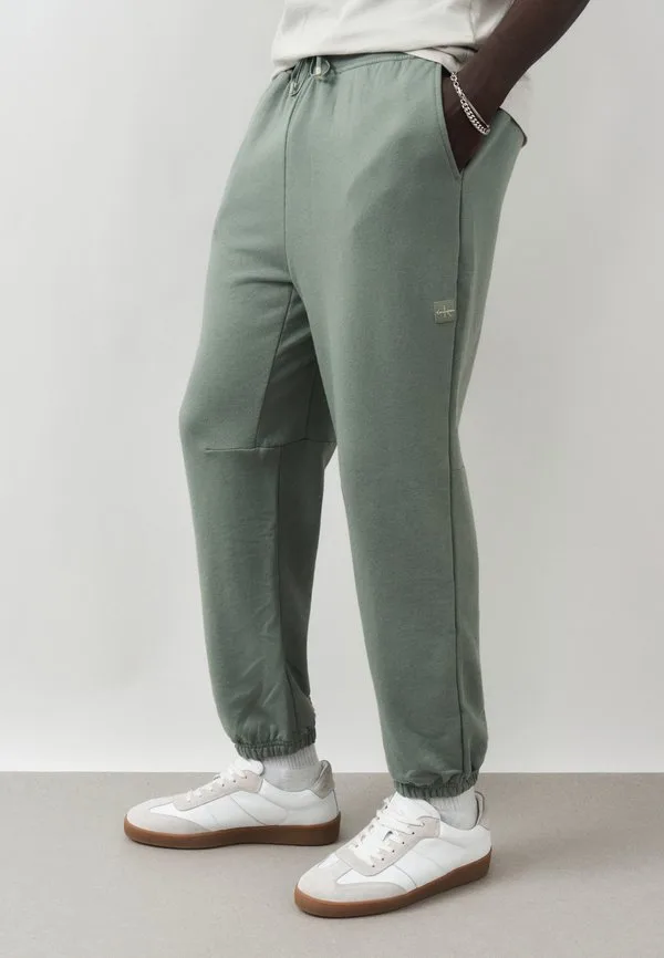 Спортивные штаны jogger icon Calvin Klein, Winter Grey
