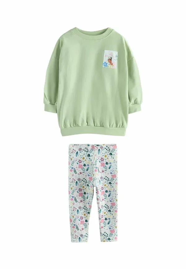 Свитшот с принтом Disney Princess Regular fit Next, green, зеленый