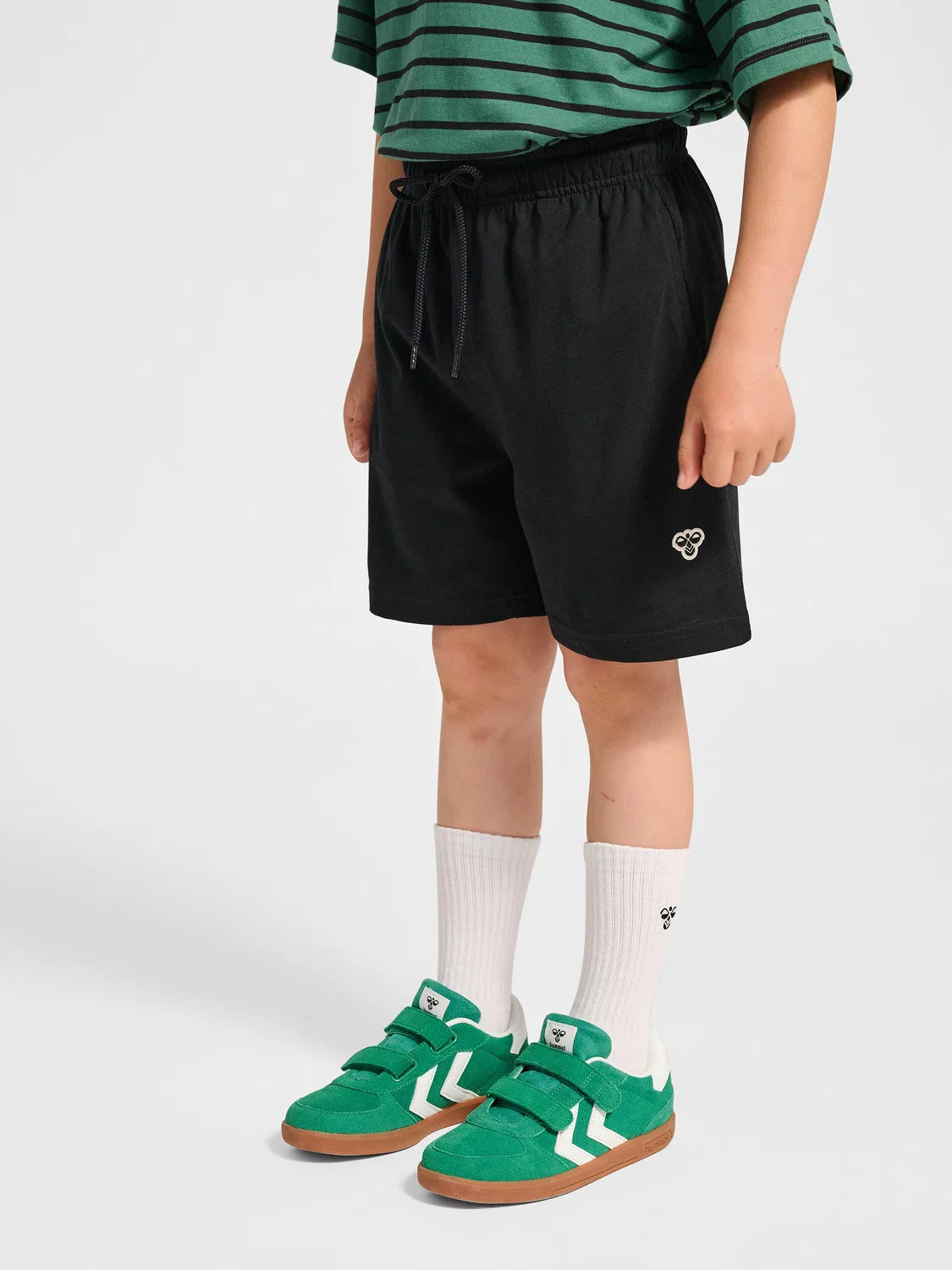 Детские шорты свободного кроя Hmljr Loose Hummel, Schwarz — фото 2