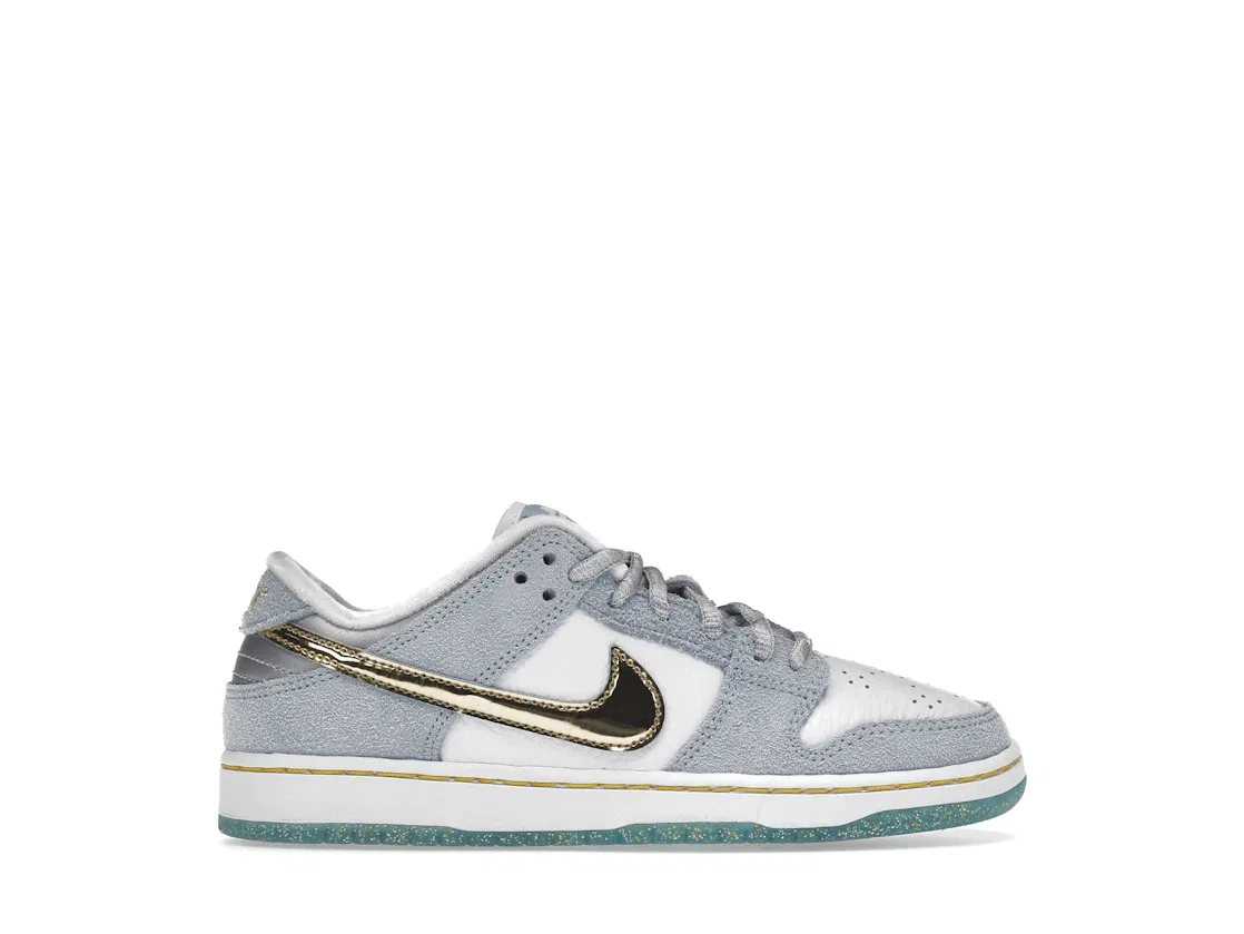 Детские кроссовки с праздничным дизайном Nike SB Dunk Low Sean Cliver, Ice Blue/White-Metallic Gold-Metallic Silver