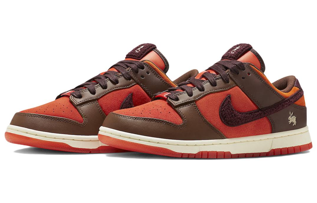 Кроссовки Nike Dunk Low Retro PRM, красный/коричневый — фото 3
