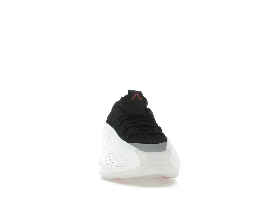 Детские кроссовки для мальчиков с верхом из синтетики Adidas AE 1 Low, Footwear White/Core Black/Lucid Red — фото 2