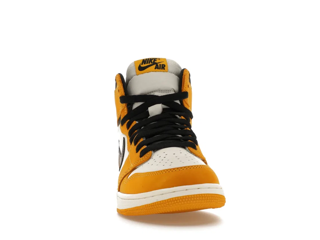 Детские кроссовки для мальчиков кожаные Jordan 1 Retro High OG, Yellow Ochre/Black/Sail — фото 2