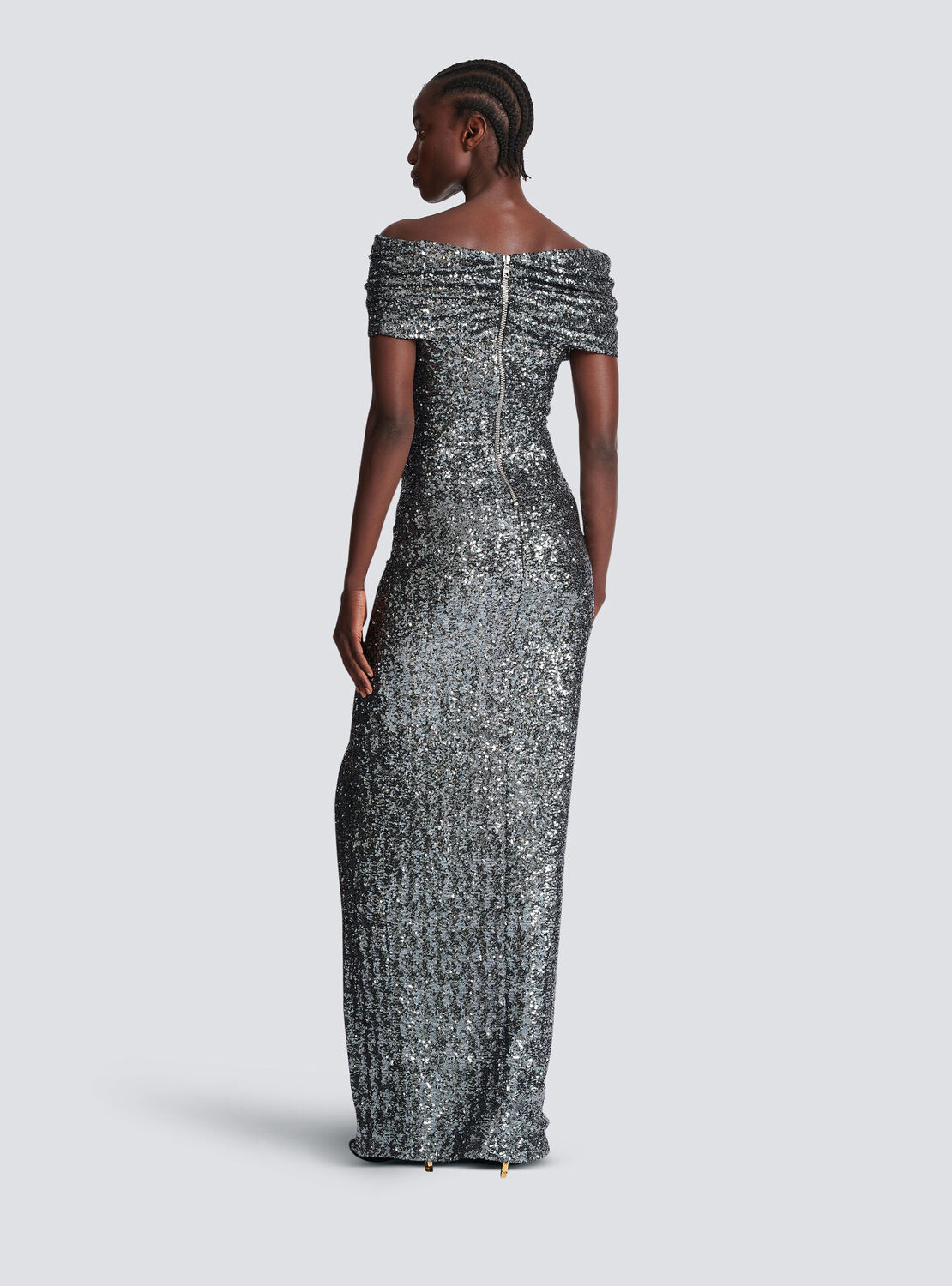 Длинное драпированное платье с пайетками Balmain, серебро — фото 4