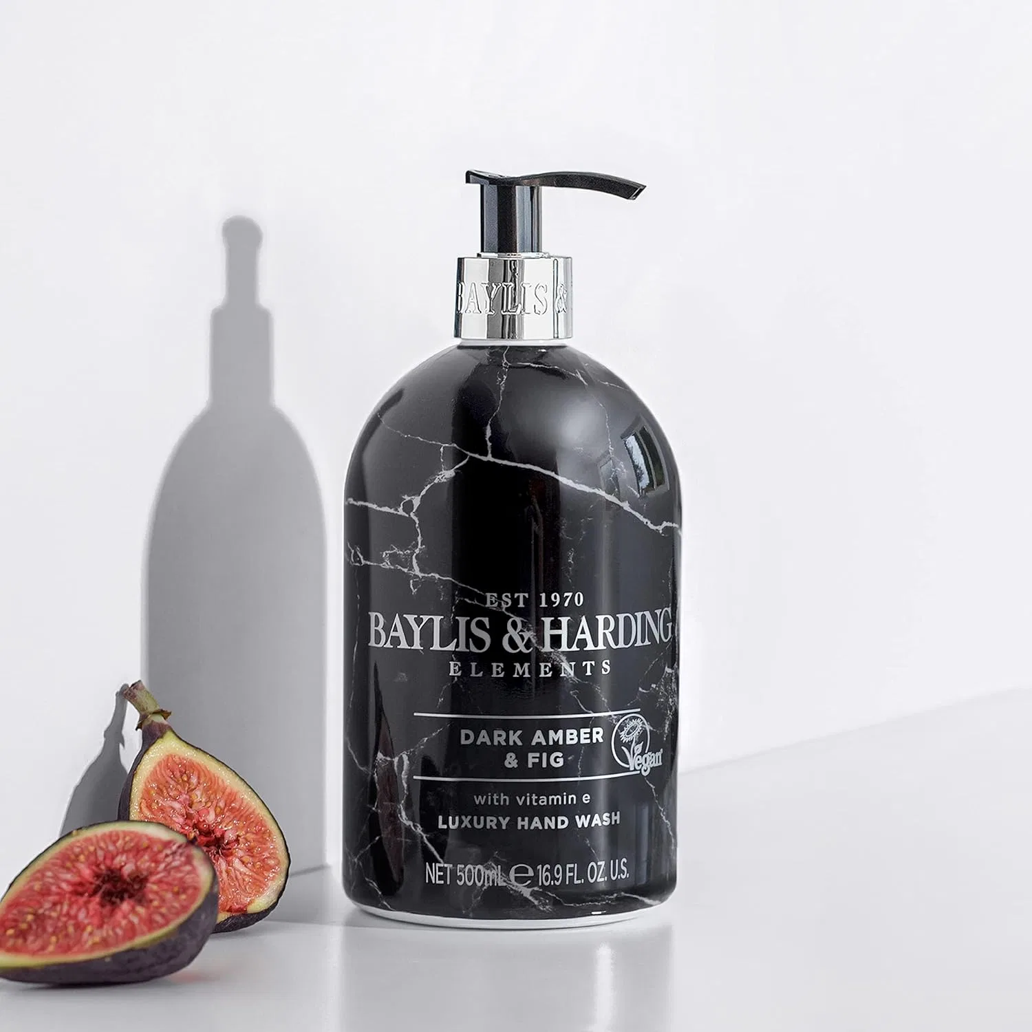 Жидкое мыло для рук «Dark Fig & Amber Elements» 500 мл от Baylis & Harding, 3 шт. Baylis & Harding — фото 4