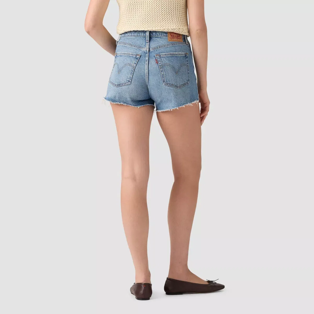 Женские джинсовые шорты с высокой посадкой 501 Curve Levi's, Signs Of Success — фото 2