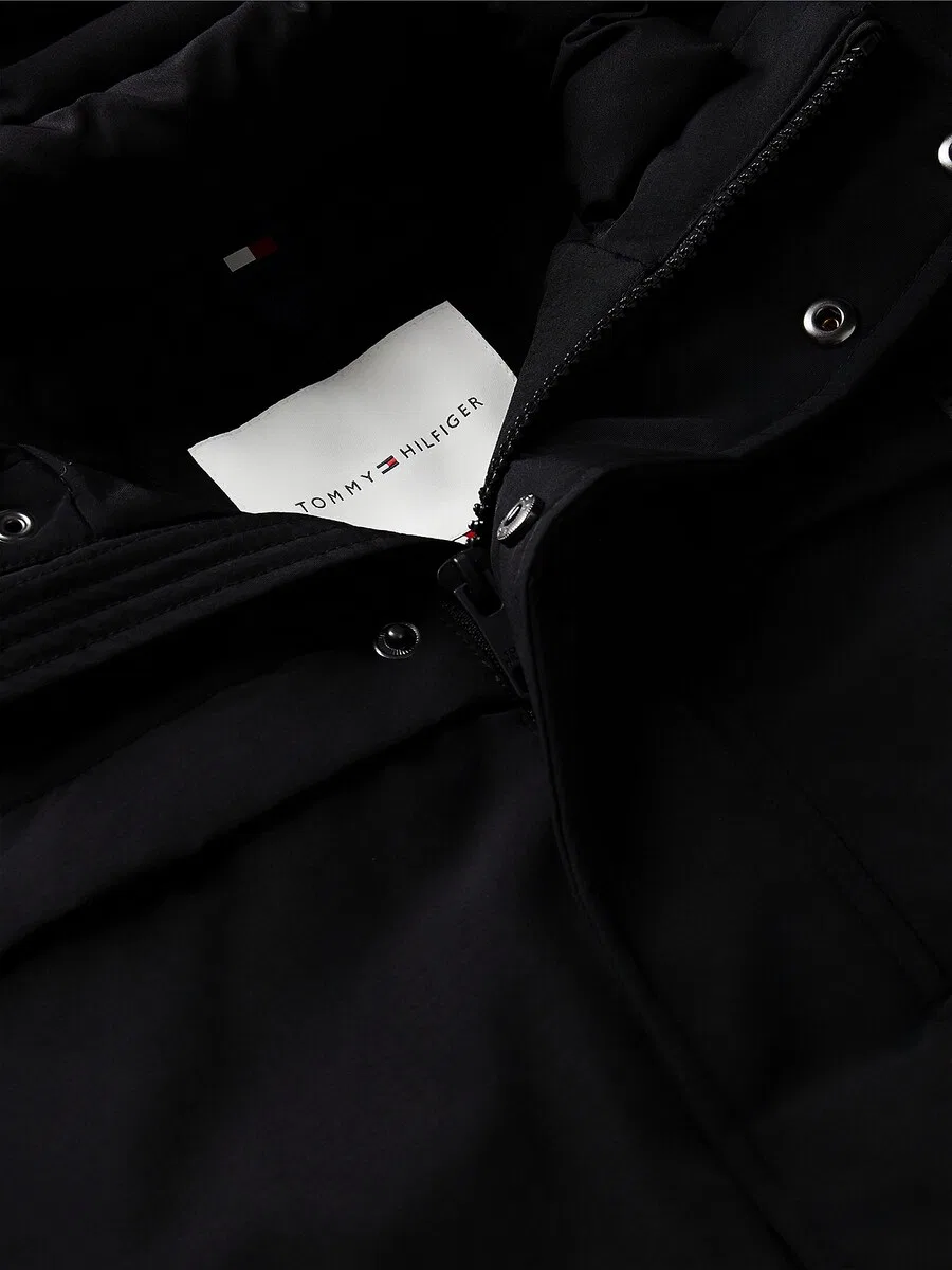 Куртка TOMMY HILFIGER межсезонья, черная — фото 2