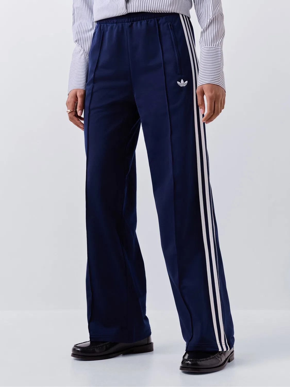 Штаны свободного кроя Firebird adidas originals, темно-синие с белым — фото 3