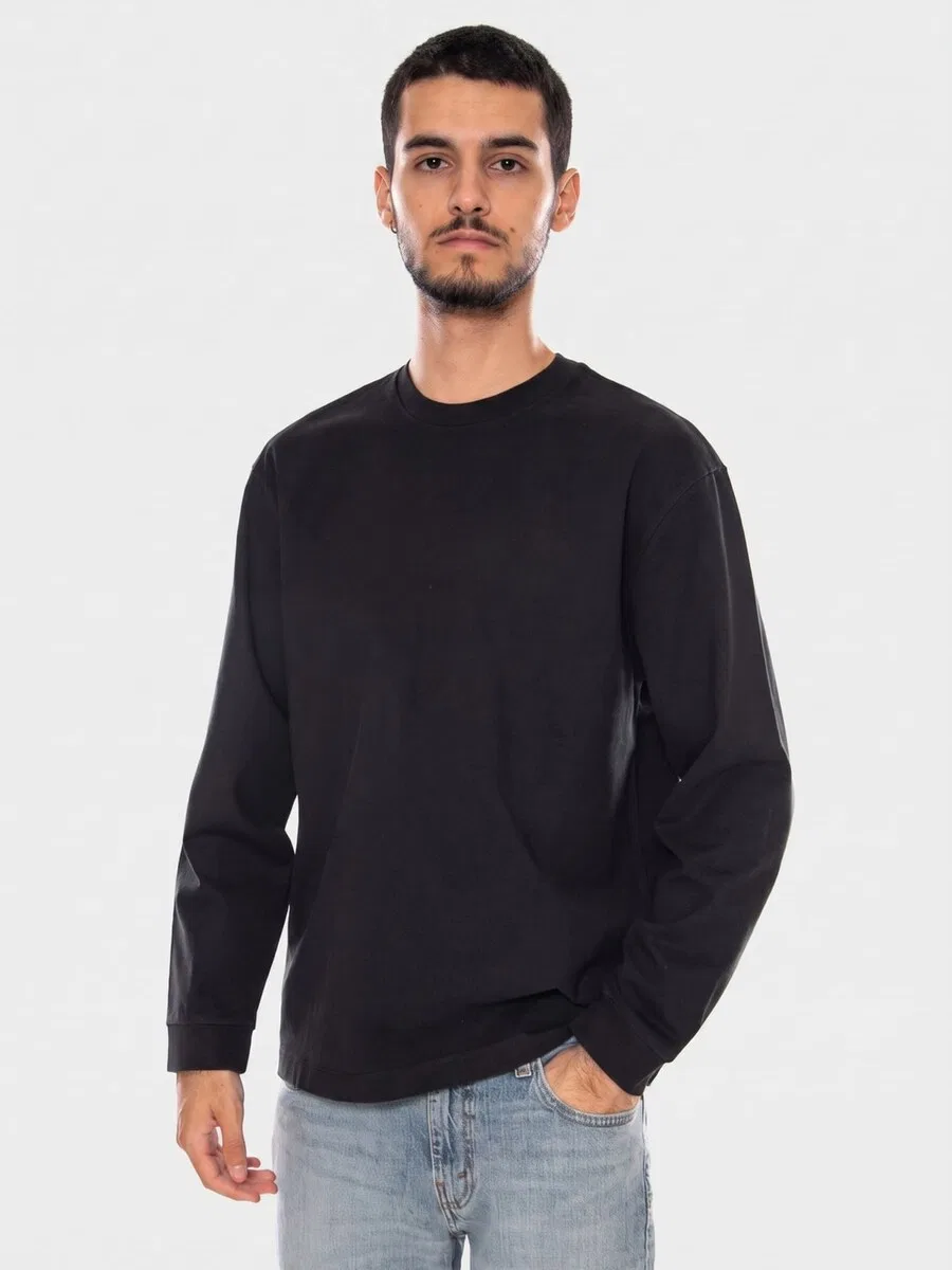 Футболка LEVI'S LS WORKWEAR TEE JET BLACK черного цвета
