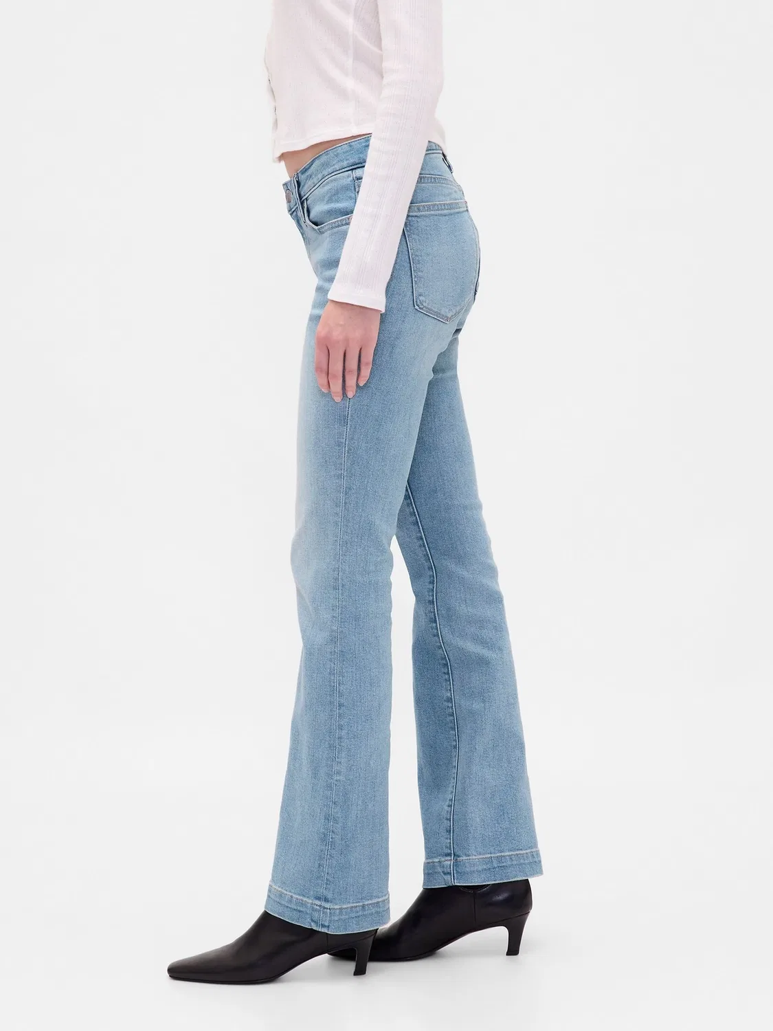 Джинсы bootcut с низкой посадкой Gap, синие — фото 4