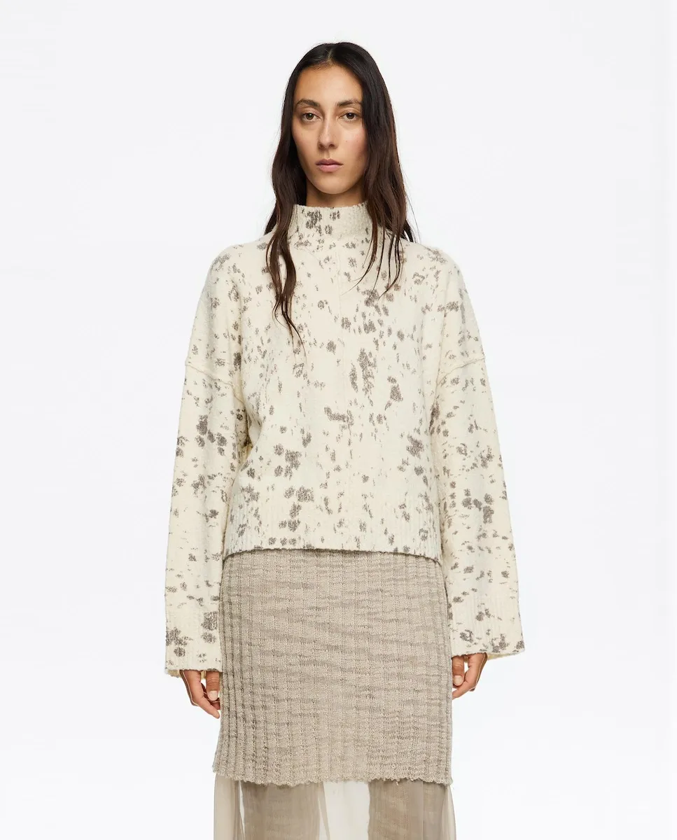 

Женский свитер с высоким воротом и свободным кроем Bimba y Lola, белый