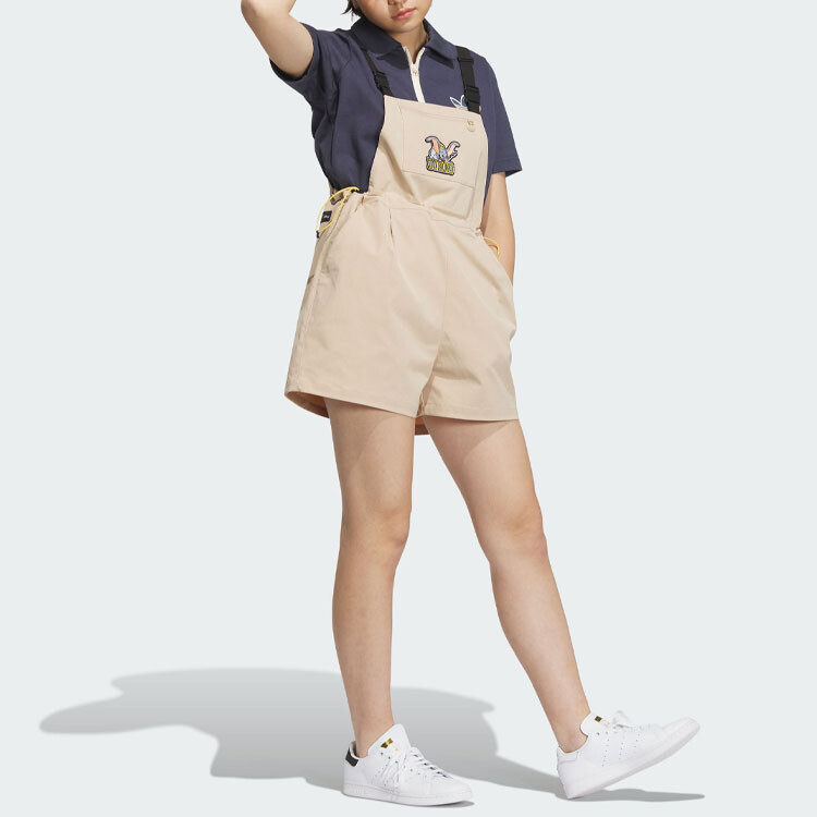 Шорты карго Disney X DB WV Dungaree женские светло-коричневые Adidas Originals — фото 4