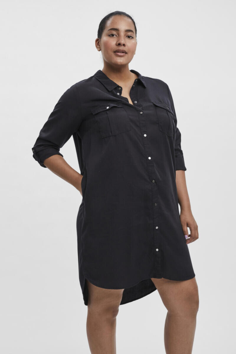 

Короткое джинсовое платье больших размеров Vero Moda Curve, черный