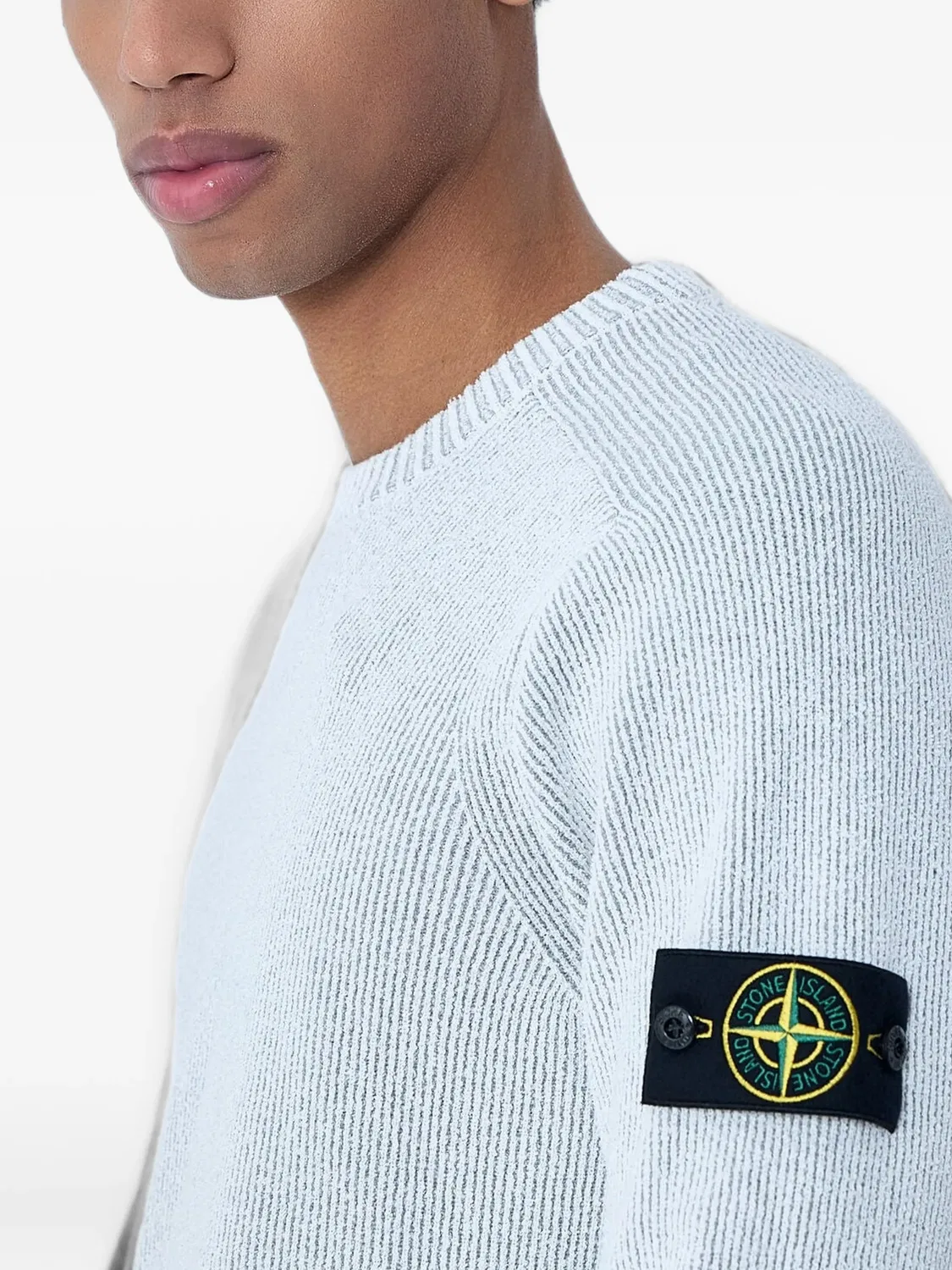 Рибанный свитер с логотипом на рукаве Stone Island, серый — фото 2