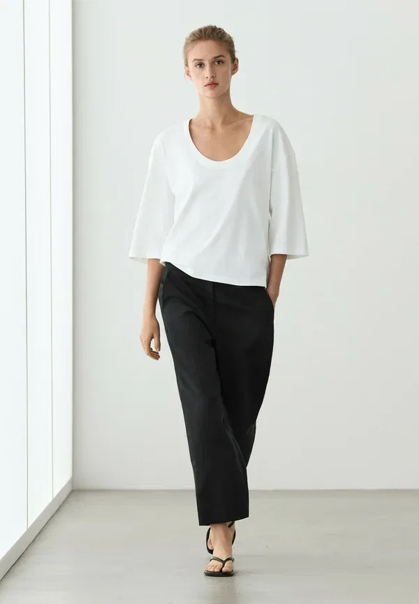 Брюки из льна и лиоцелла Slim fit capris - trousers Massimo Dutti, черный — фото 4