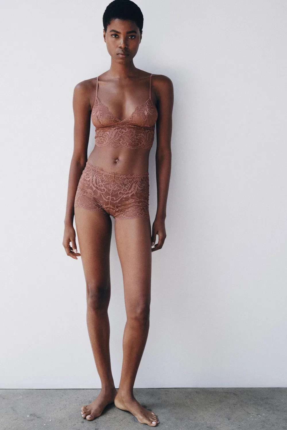 Кружевной треугольный бюстгальтер ZARA, Beige-pink