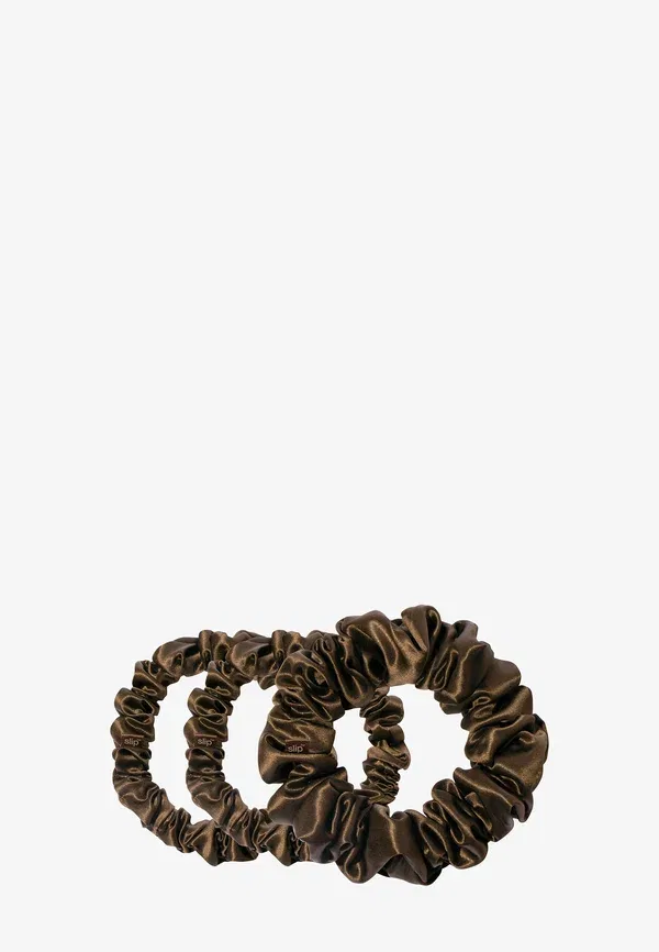 Комплект из 3 шелковых резинок для волос Pure silk back to basics assorted scrunchies set, Slip, dark brown
