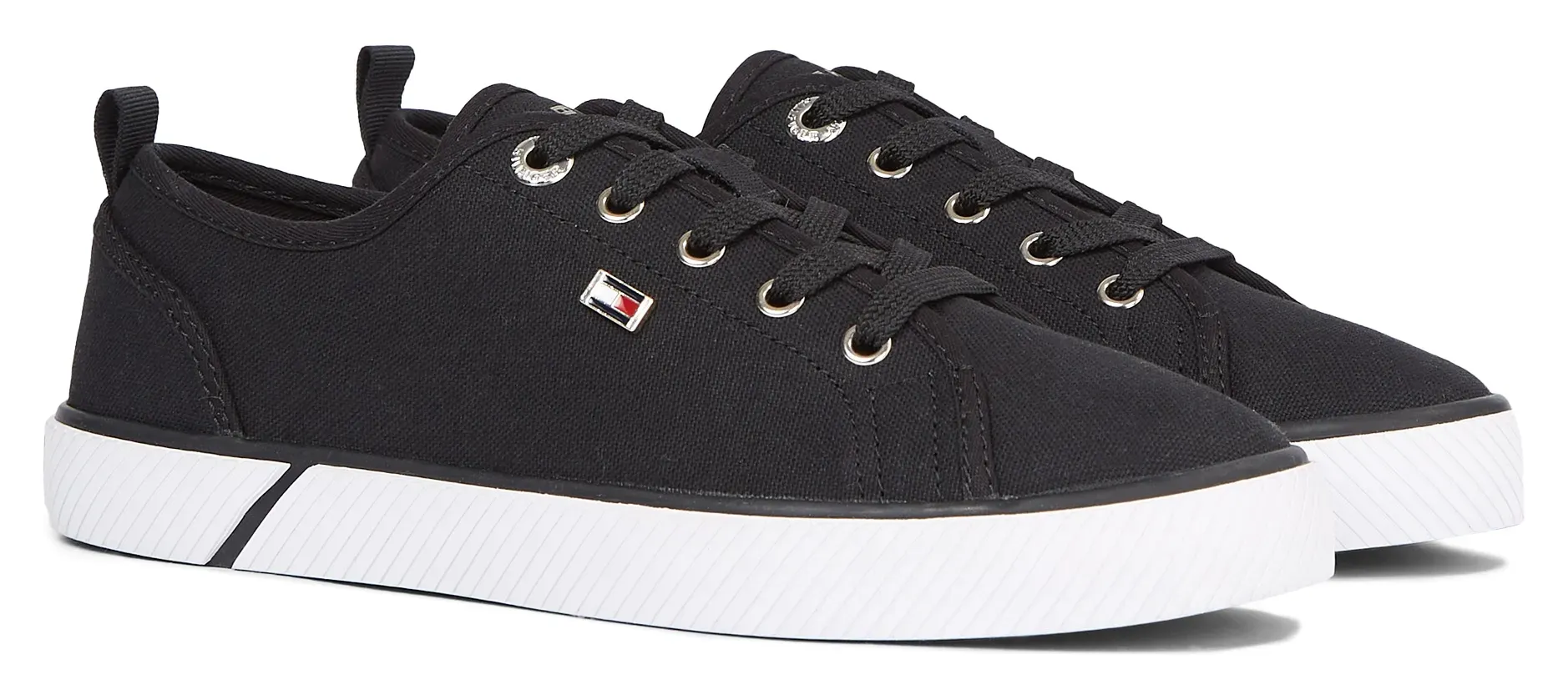 

Кроссовки на платформе Tommy Hilfiger "VULC CANVAS SNEAKER", повседневная обувь, полуботинки, шнуровка с практичной петлей для затягивания, черный