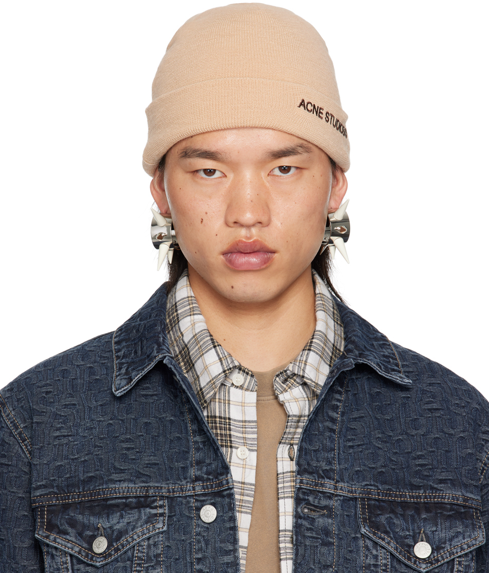 

Бежевая шапка с вышитым логотипом Acne Studios