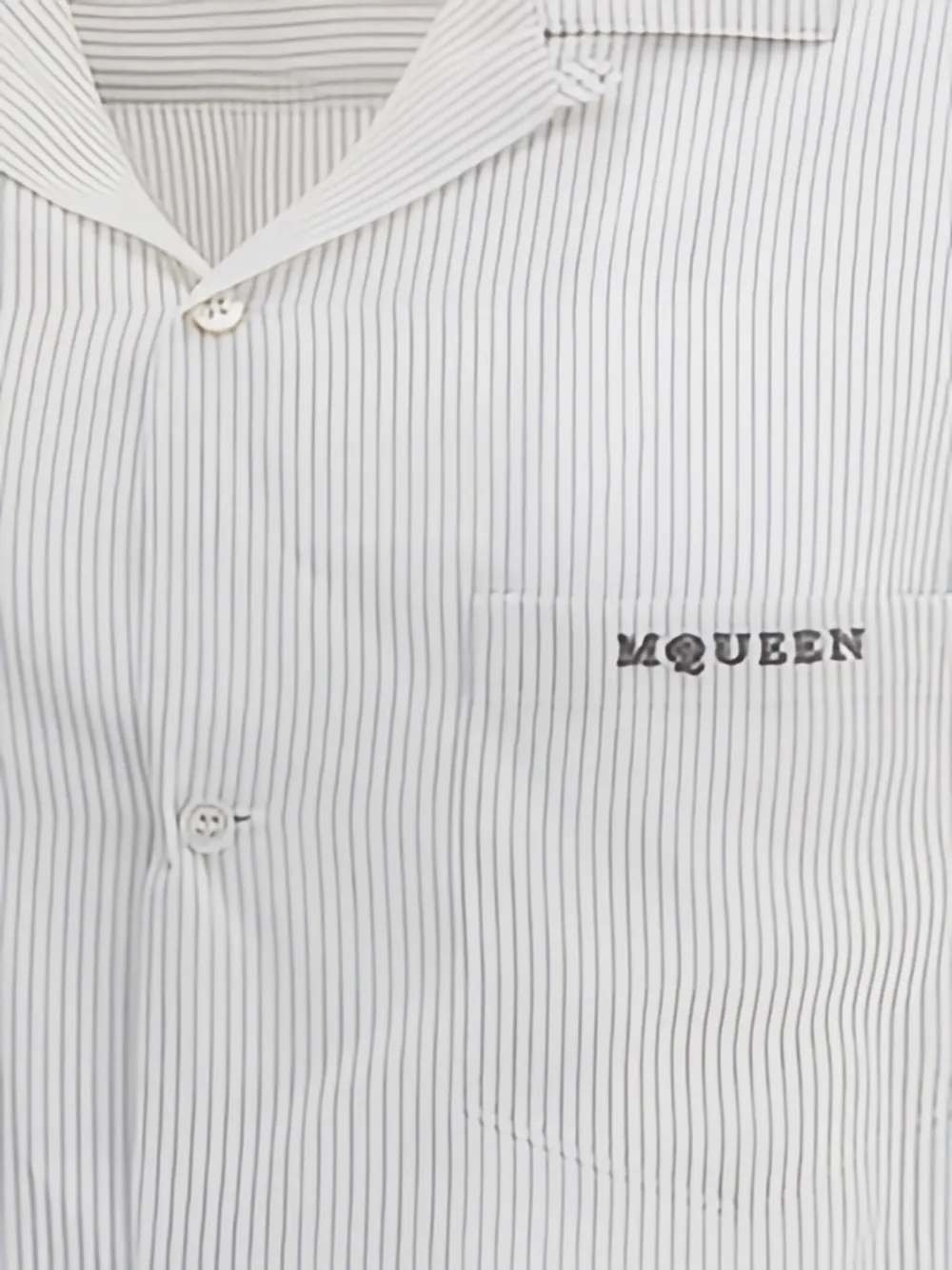 Рубашка в полоску с вышитым логотипом Alexander McQueen, белый — фото 3