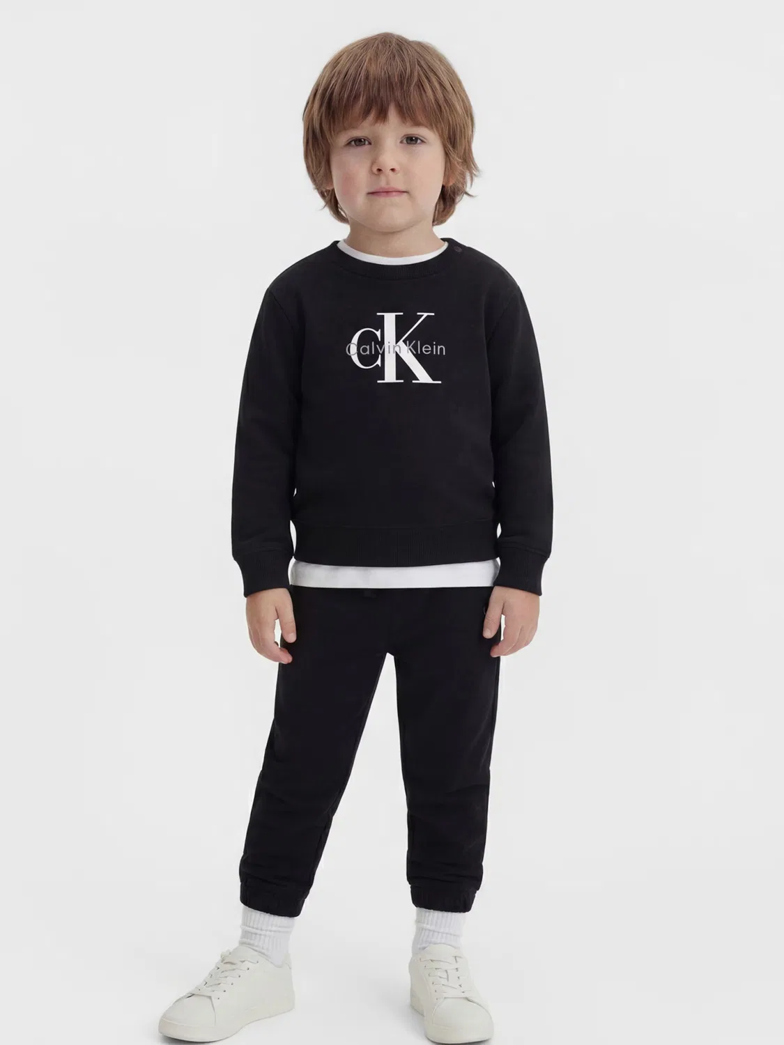Джинсовый комплект Calvin Klein Jeans черного цвета — фото 4