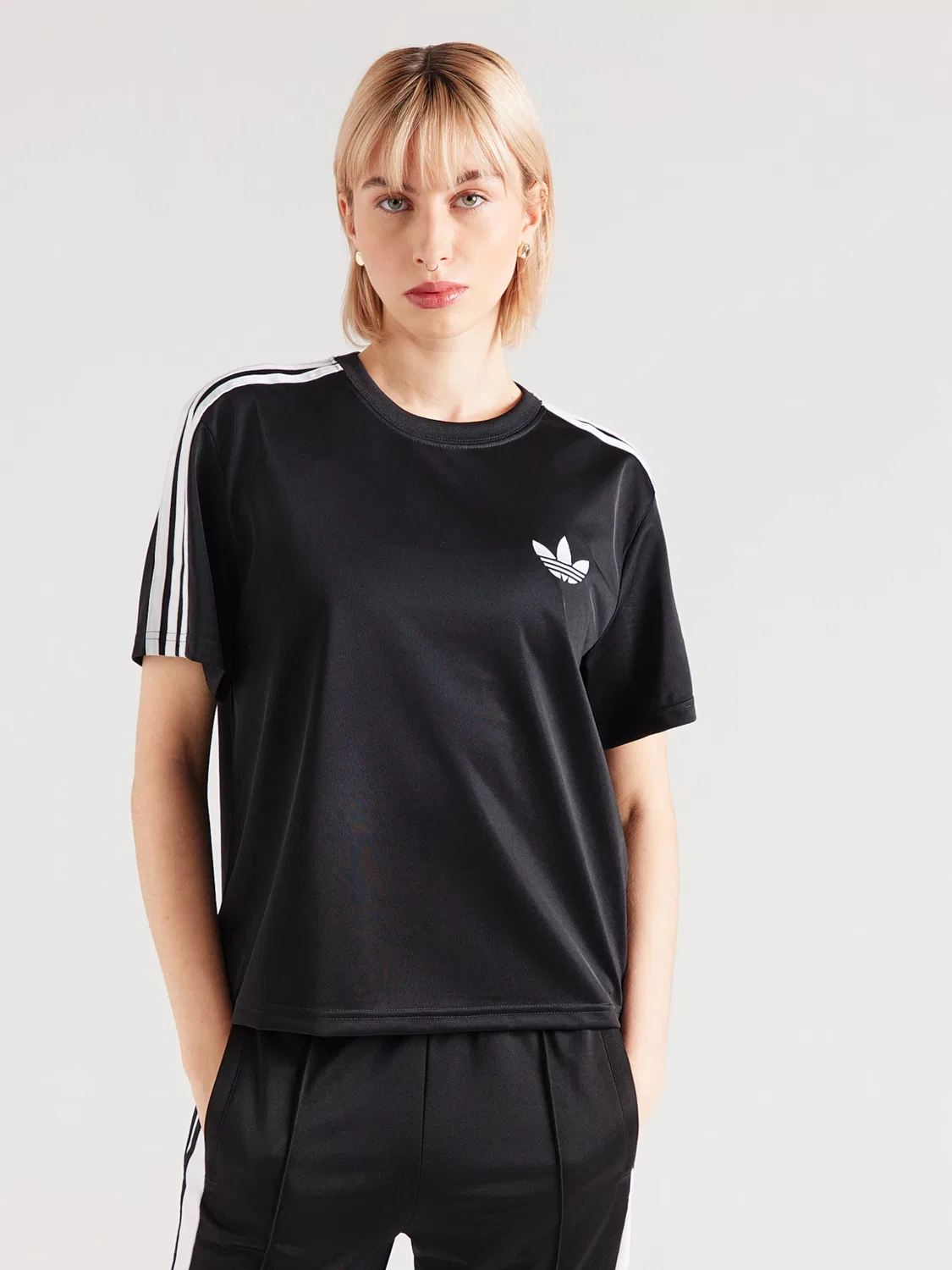 Футболка Adidas Originals Firebird черного цвета — фото 2