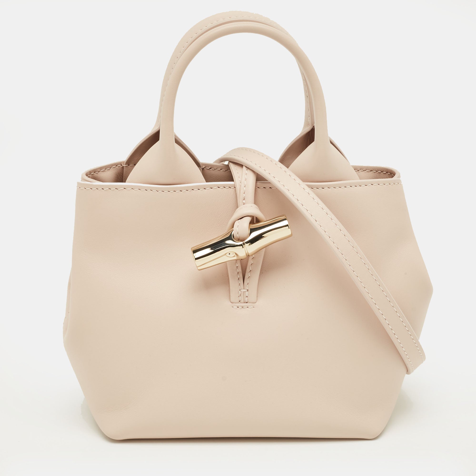 

Кожа Longchamp светло-розового цвета