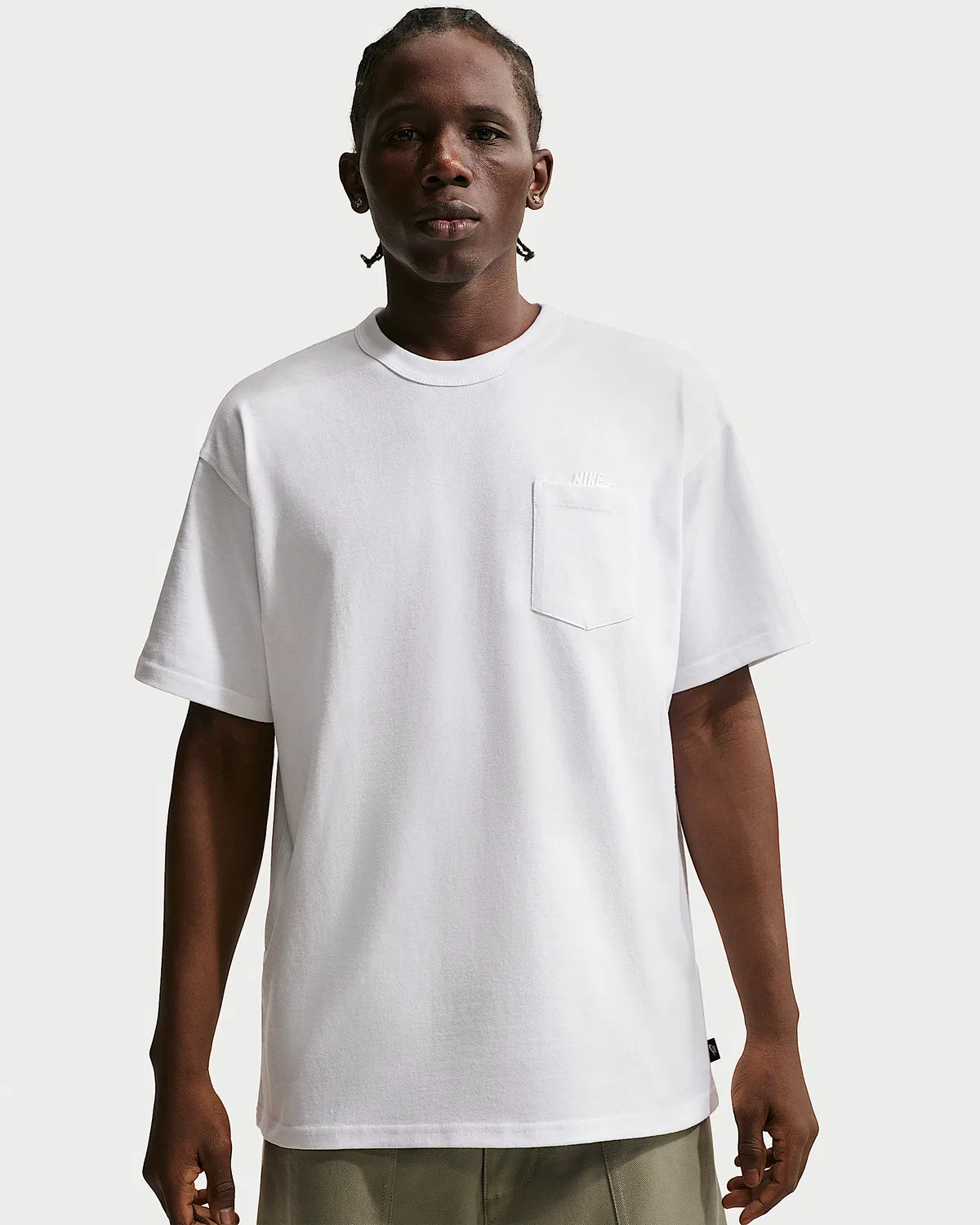 Мужская футболка Nike Sportswear Premium Essentials, White