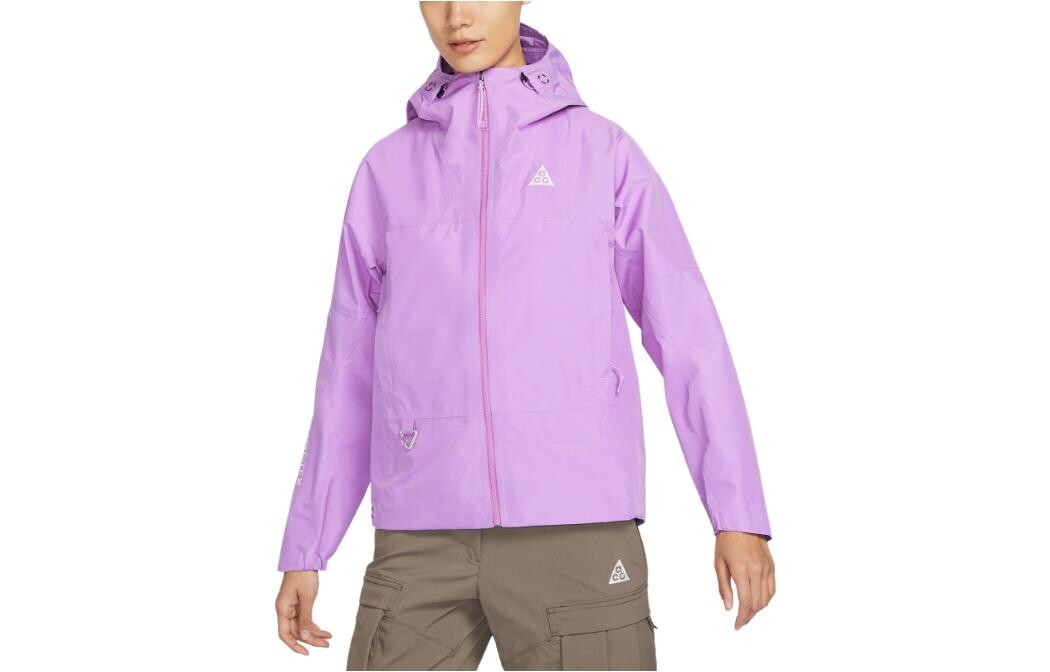 

Женская куртка Nike, цвет Violet