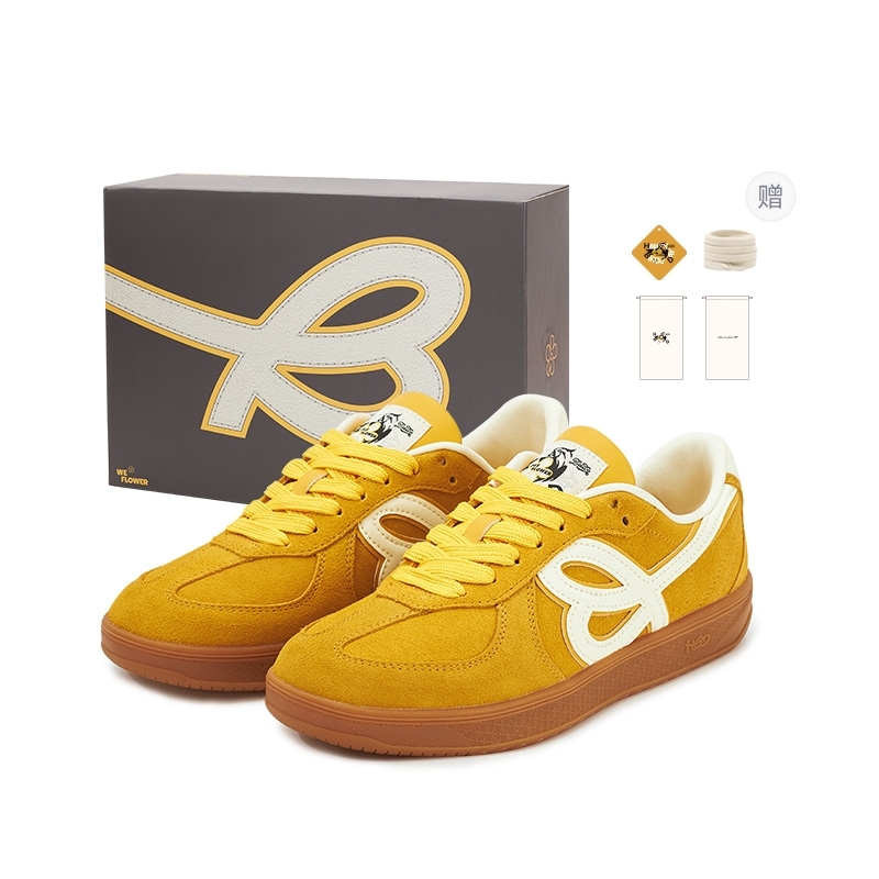 

WE FLOWER S45 X German Army Trainers Унисекс Лоу-топ Белый - Гоночный желтый (Включает шнурки+Ароматерапевтическая таблетка+Пылезащитный мешок для хранения и т.д.)