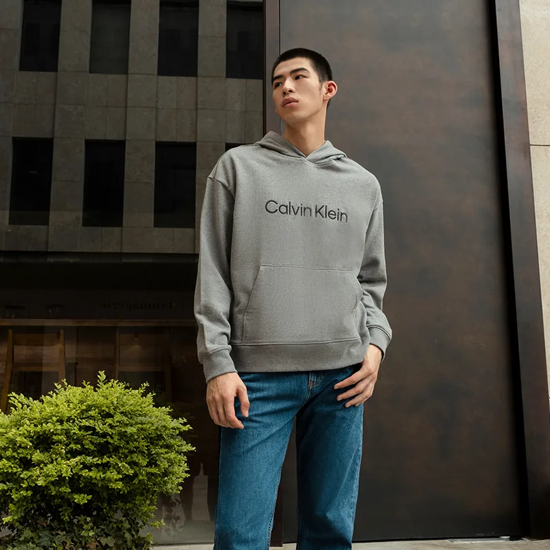 Calvin Klein Свитшот мужской Hero серый — фото 3