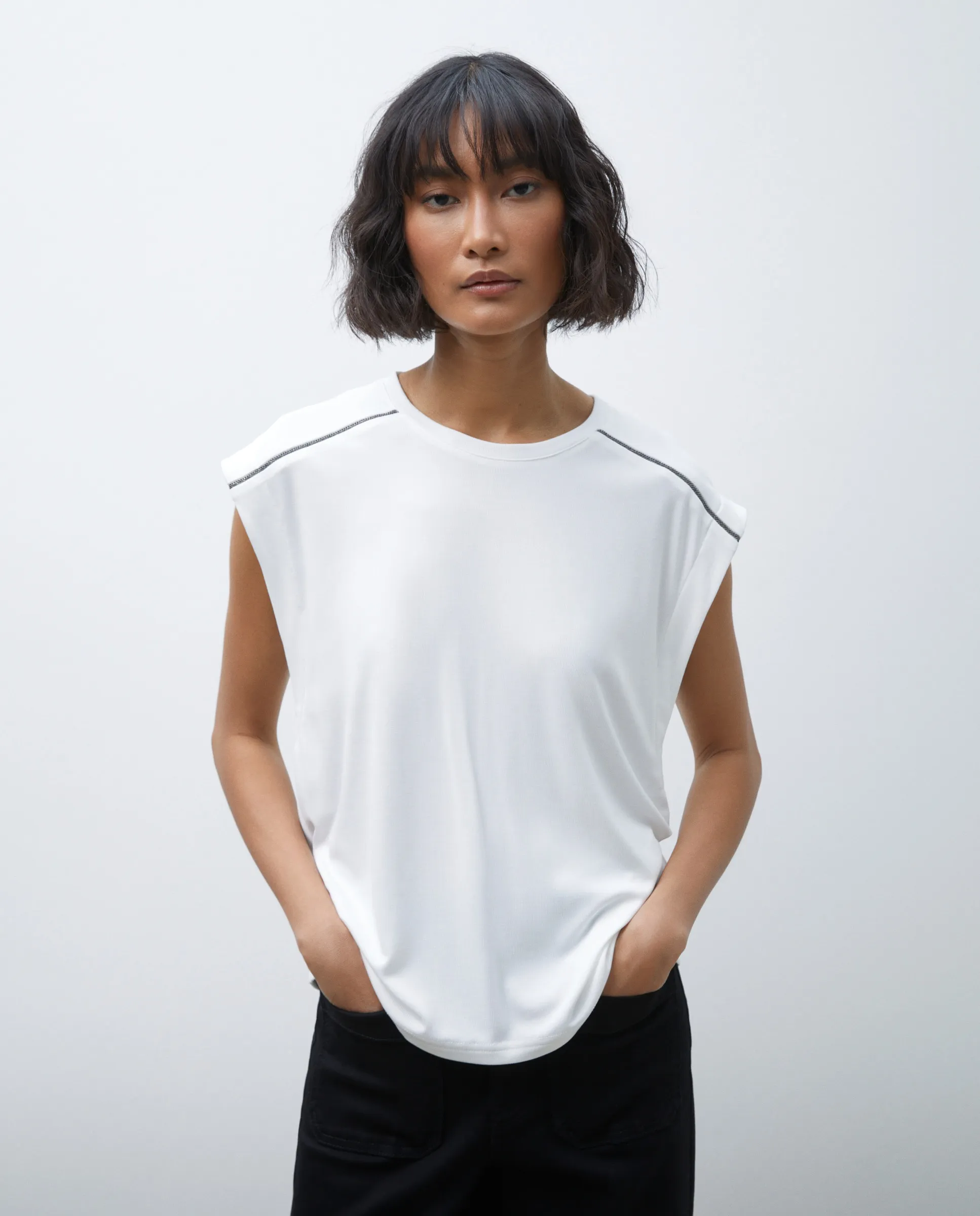 

Женская футболка с коротким рукавом и принтом в виде почтового ящика Tintoretto, белый