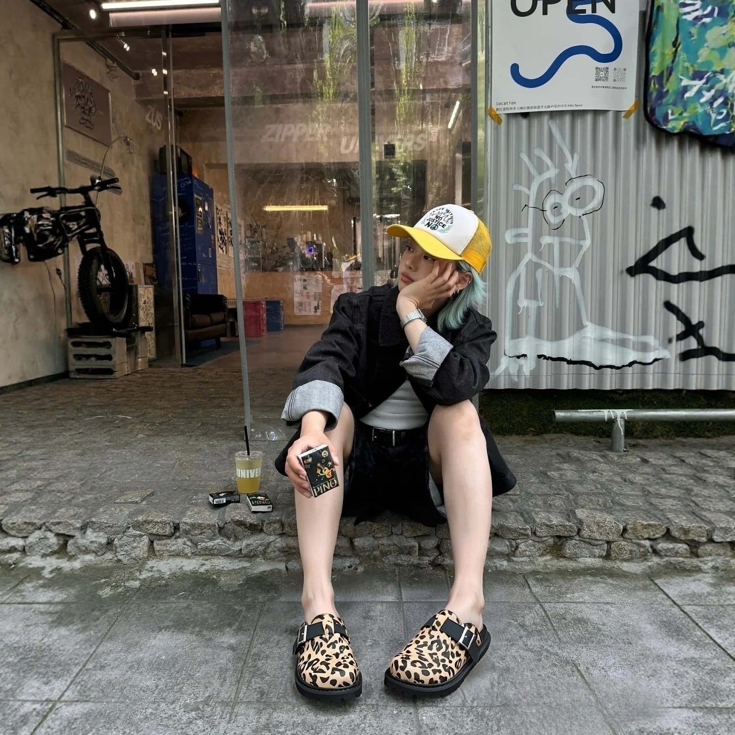 ABCYLM Мужские противоскользящие закрытые тапочки желтые, цвет Yellow — фото 2