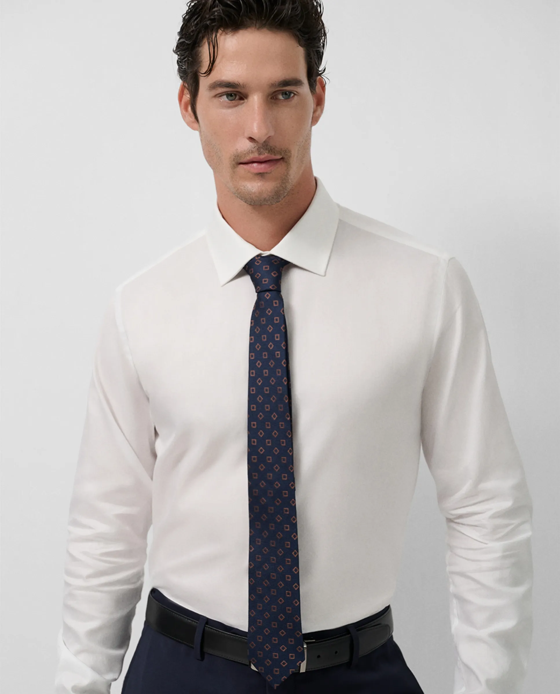 

Мужская классическая рубашка обычного кроя структура Roberto Verino, белый