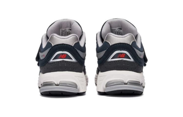 Кроссовки 2002r на липучке New Balance, синий — фото 4