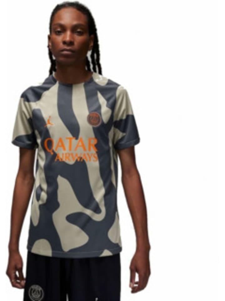

Футболка Nike, цвет uni