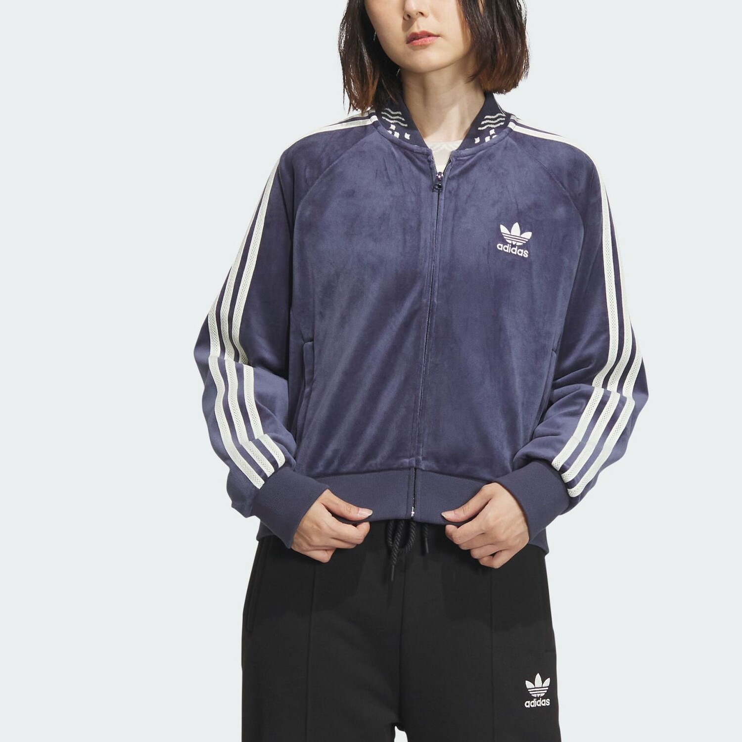 FEIFEI RUAN CO-BRANDED MODEL Куртка женская темно-синяя Adidas Originals — фото 2