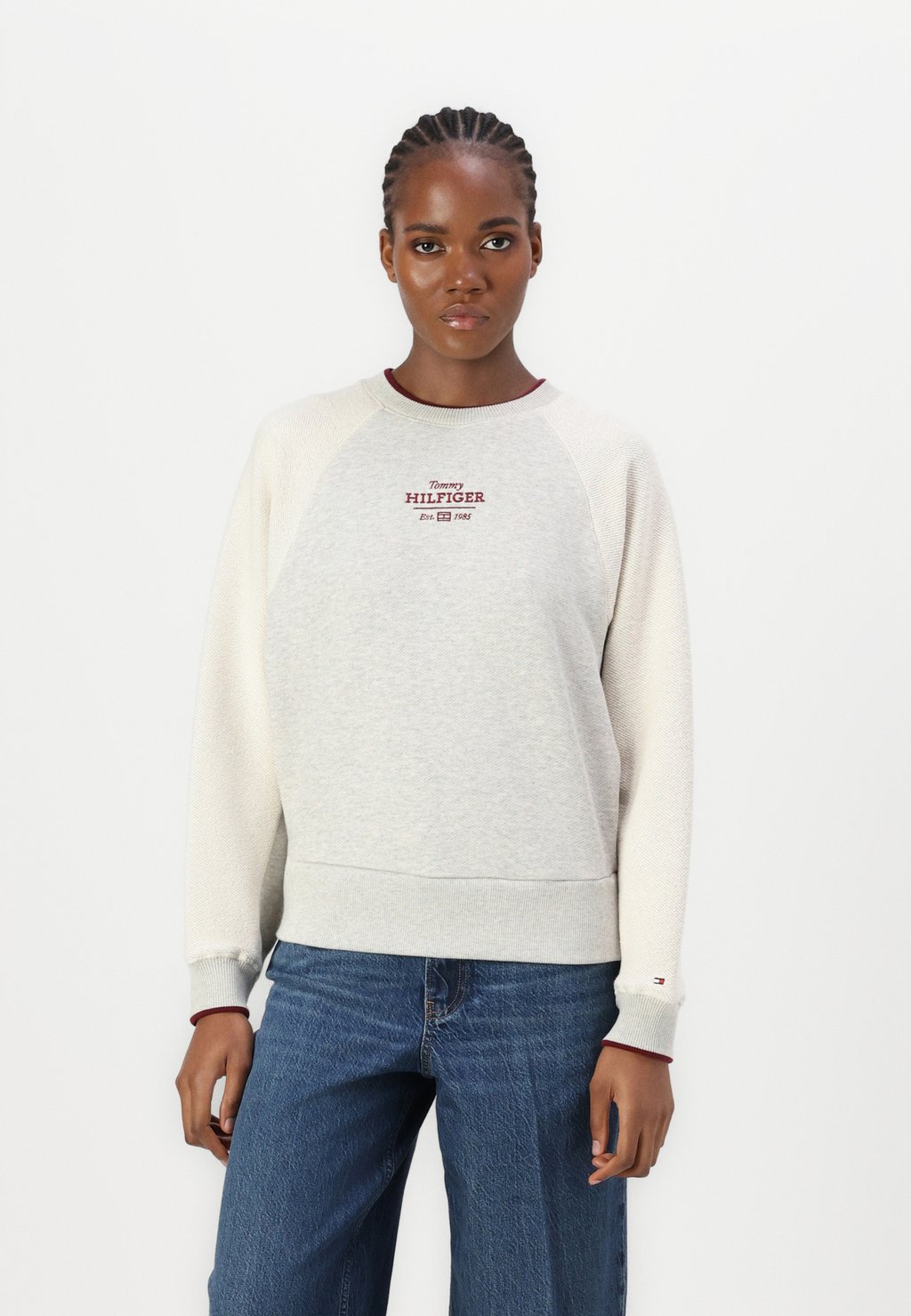 

Толстовка TEXTURE MONOTYPE Tommy Hilfiger, белый