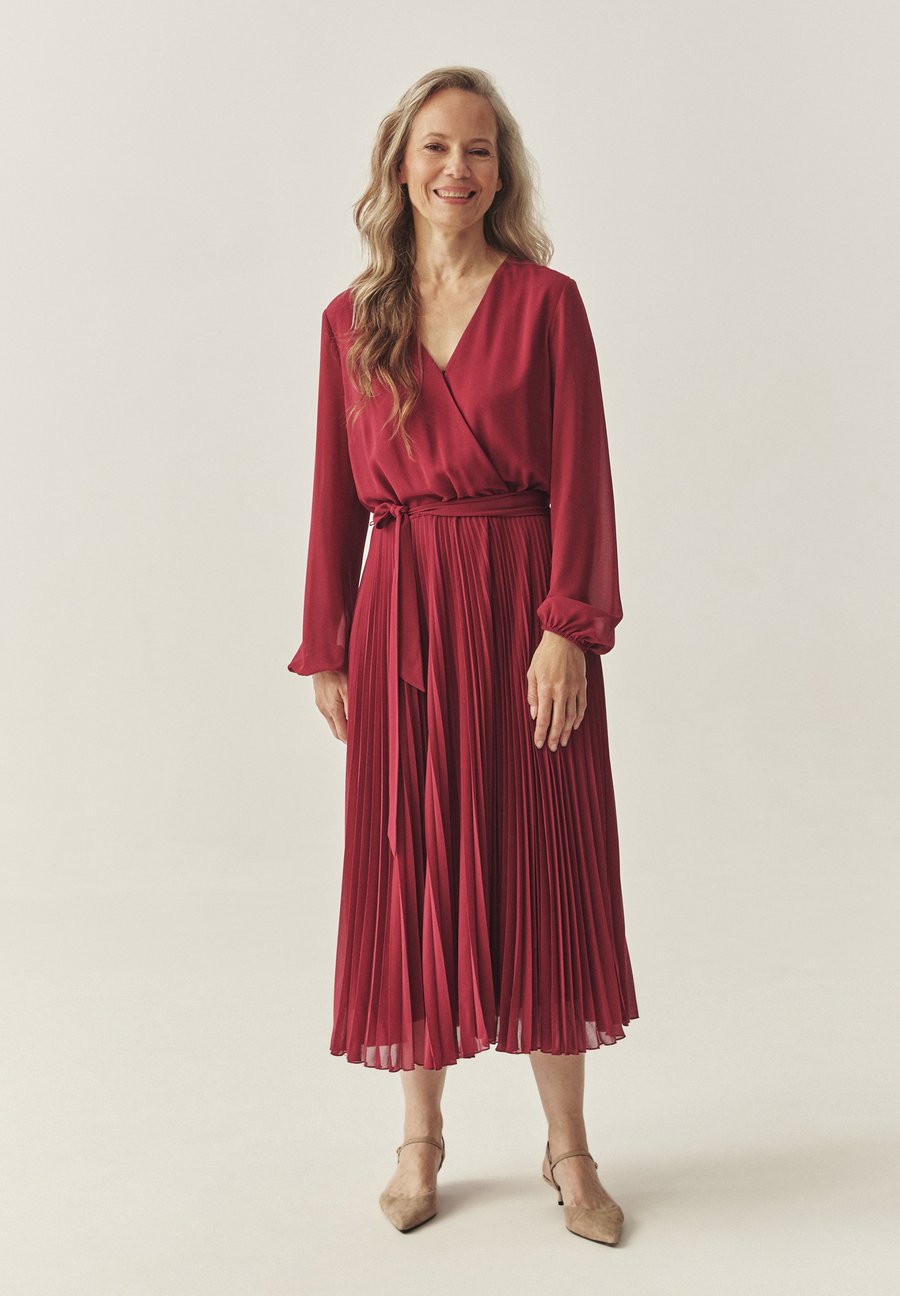 

Платье TATUUM Day dress, Cranberry Rose/Berry