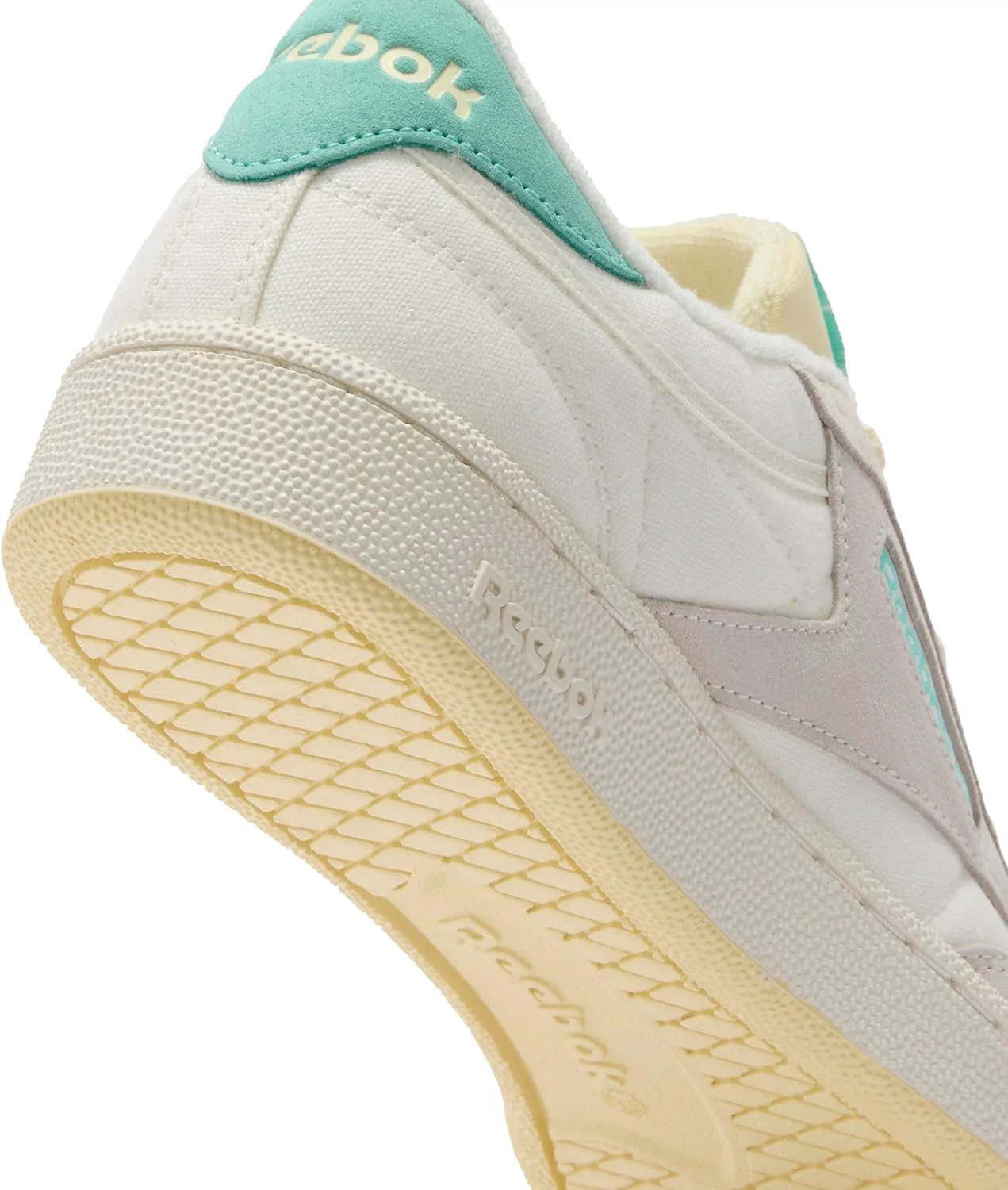 Кроссовки Reebok Unisex Club C 85 OldSneaker, желтый — фото 2