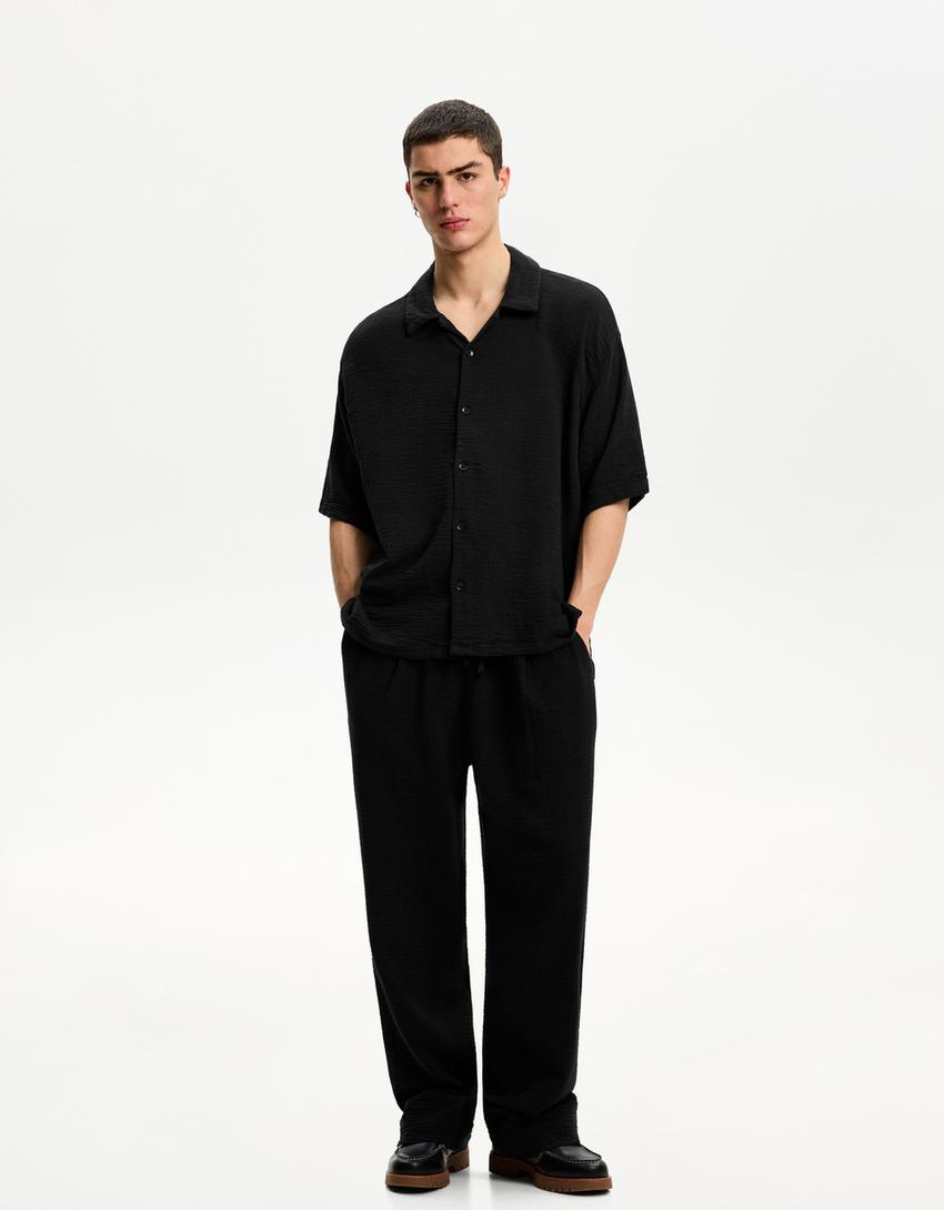 

Широкие брюки Bershka, черный