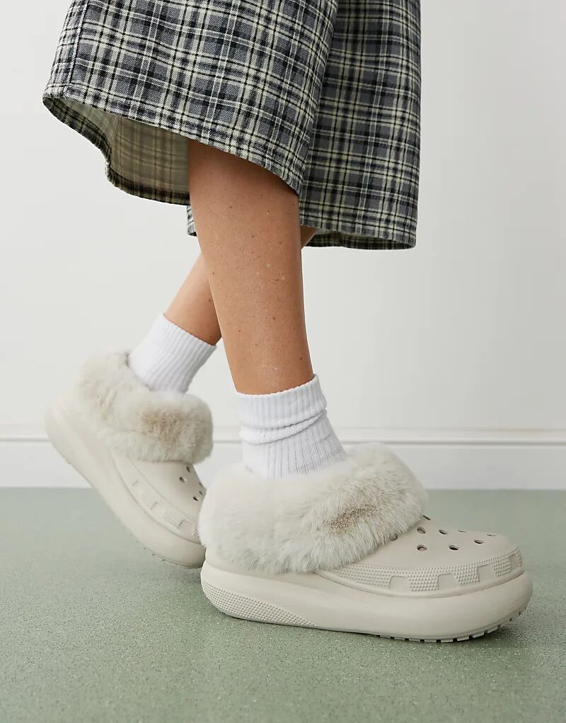 Унисекс furever crush сабо с меховой подкладкой из пемзы Crocs