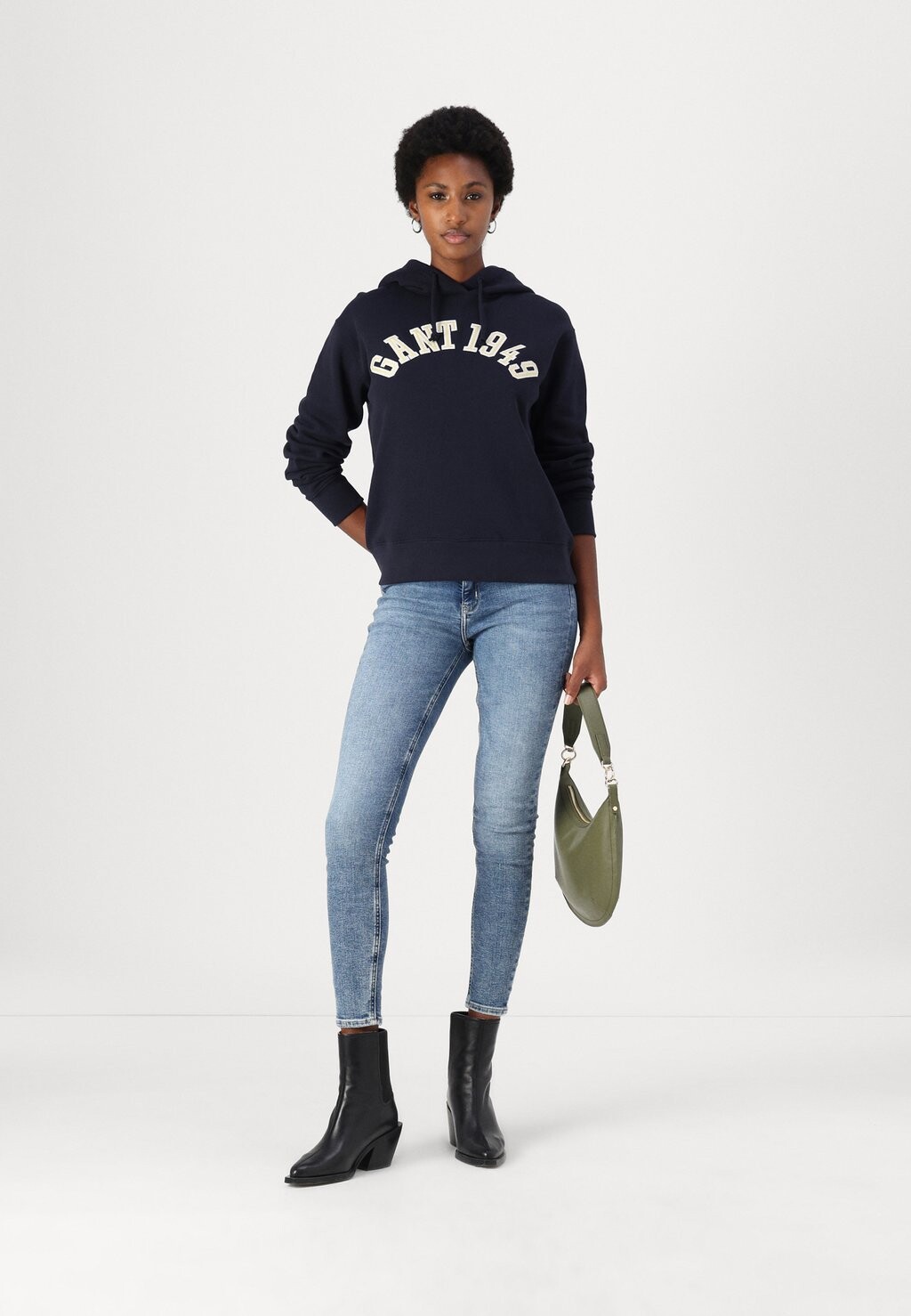 

Толстовка ARCH HOODIE GANT, темно-синий