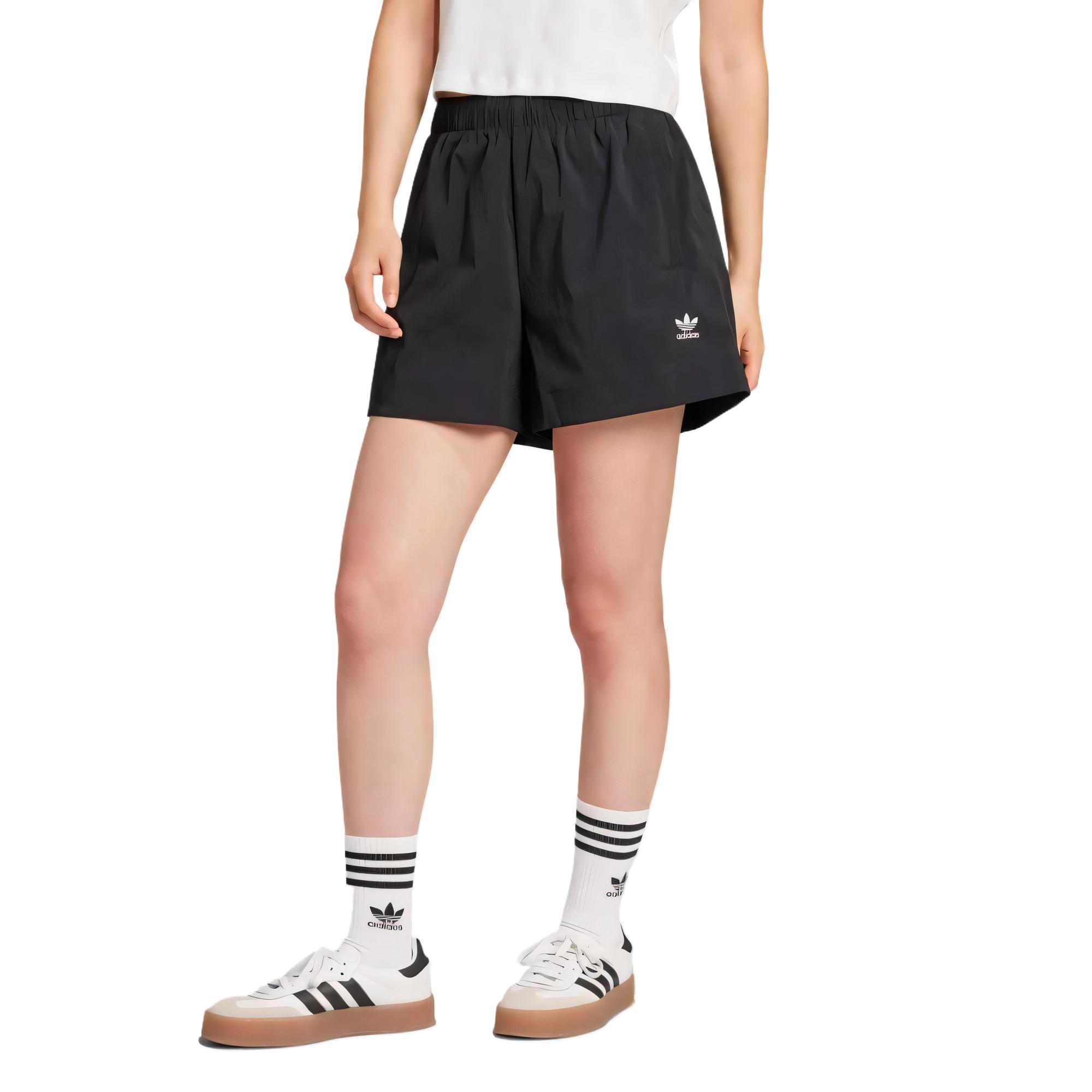 

Adidas Originals Женские повседневные шорты черного цвета