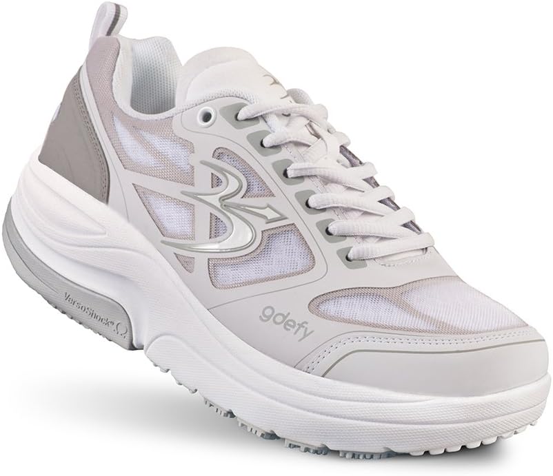 

Мужские ортопедические кроссовки для ходьбы G-DEFY ION | Технология VersoShock для снижения боли при длительном стоянии или ходьбе | Поддержка свода стопы | Обувь для | Широкая обувь | Бесплатная индивидуальная стелька Gravity Defyer, белый