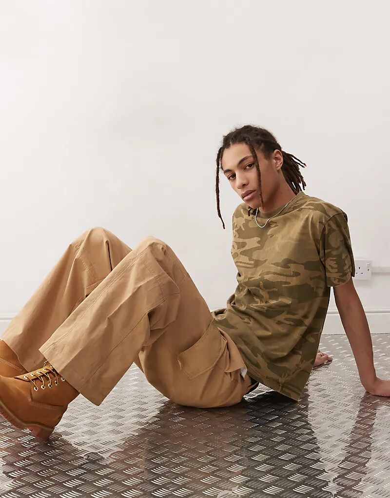 

Футболка Pacsun camo oversize зеленого цвета