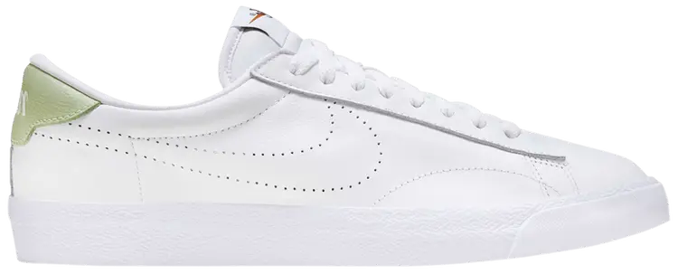 

Кроссовки Nike Tennis Classic AC 'White Olive Aura', белый