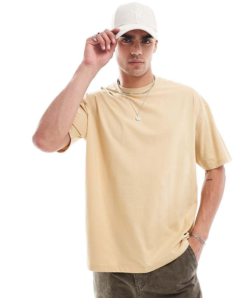 

Желтая базовая футболка оверсайз ASOS DESIGN