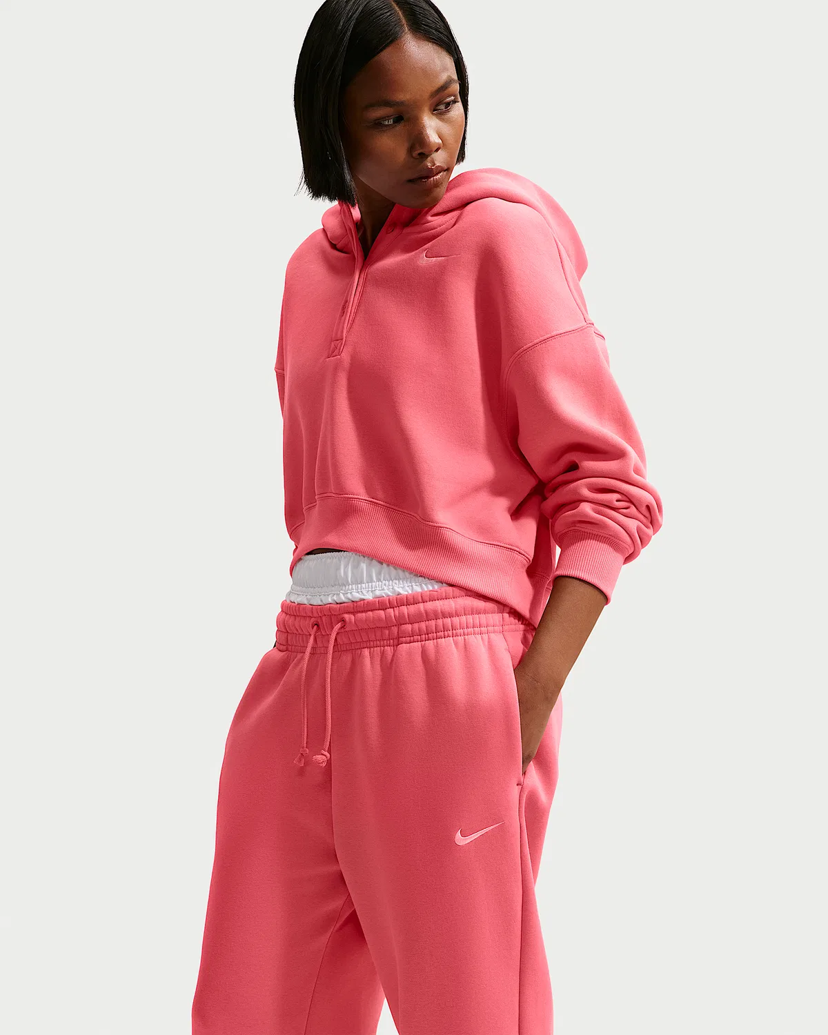 Женский оверсайз-кроп хенли худи Nike Sportswear Phoenix Fleece, Sea Coral/Sail — фото 3